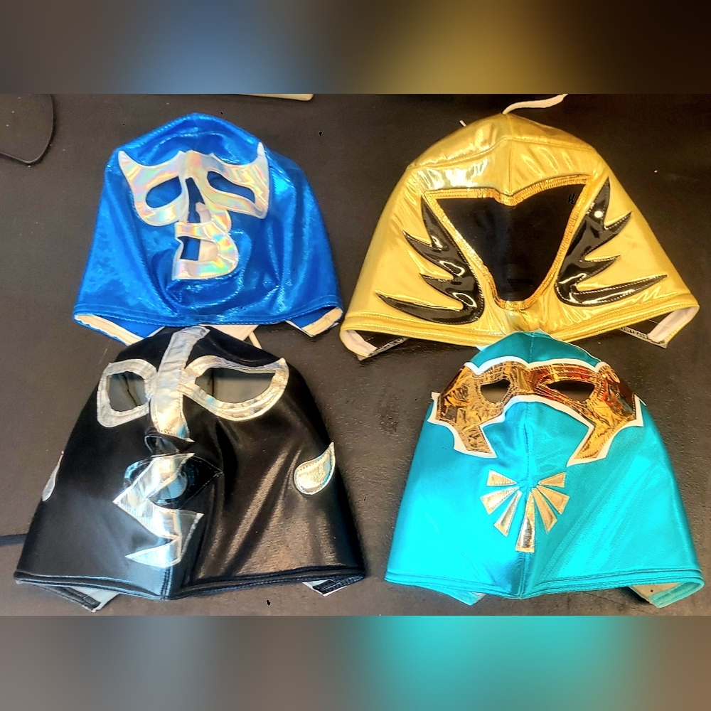 Luchador Lucha Libre Lot Of 4 Wrestling Masks Sin Cara Tinieblas Bundle